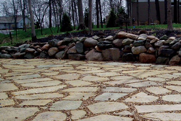 Hardscapes - Retaining wall Krintz Lawn Care | Battle Ground, IN